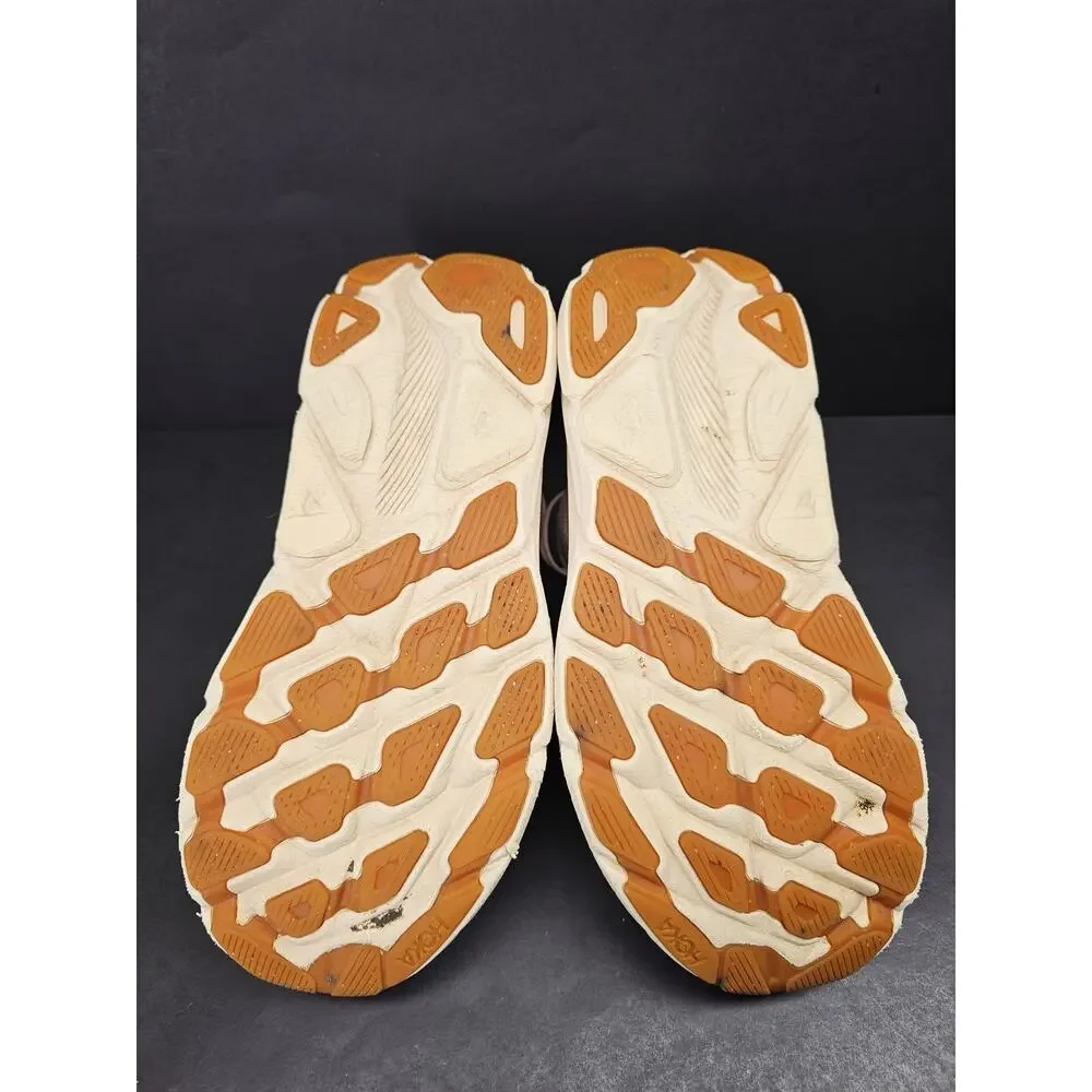 Hoka Women 9.5 Comfy footwear